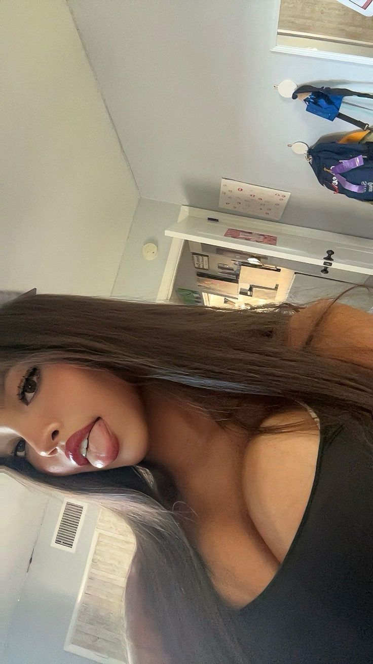 1780940189880