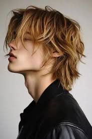 Trendy Wolf Cut Hairstyle Guide for Men ...