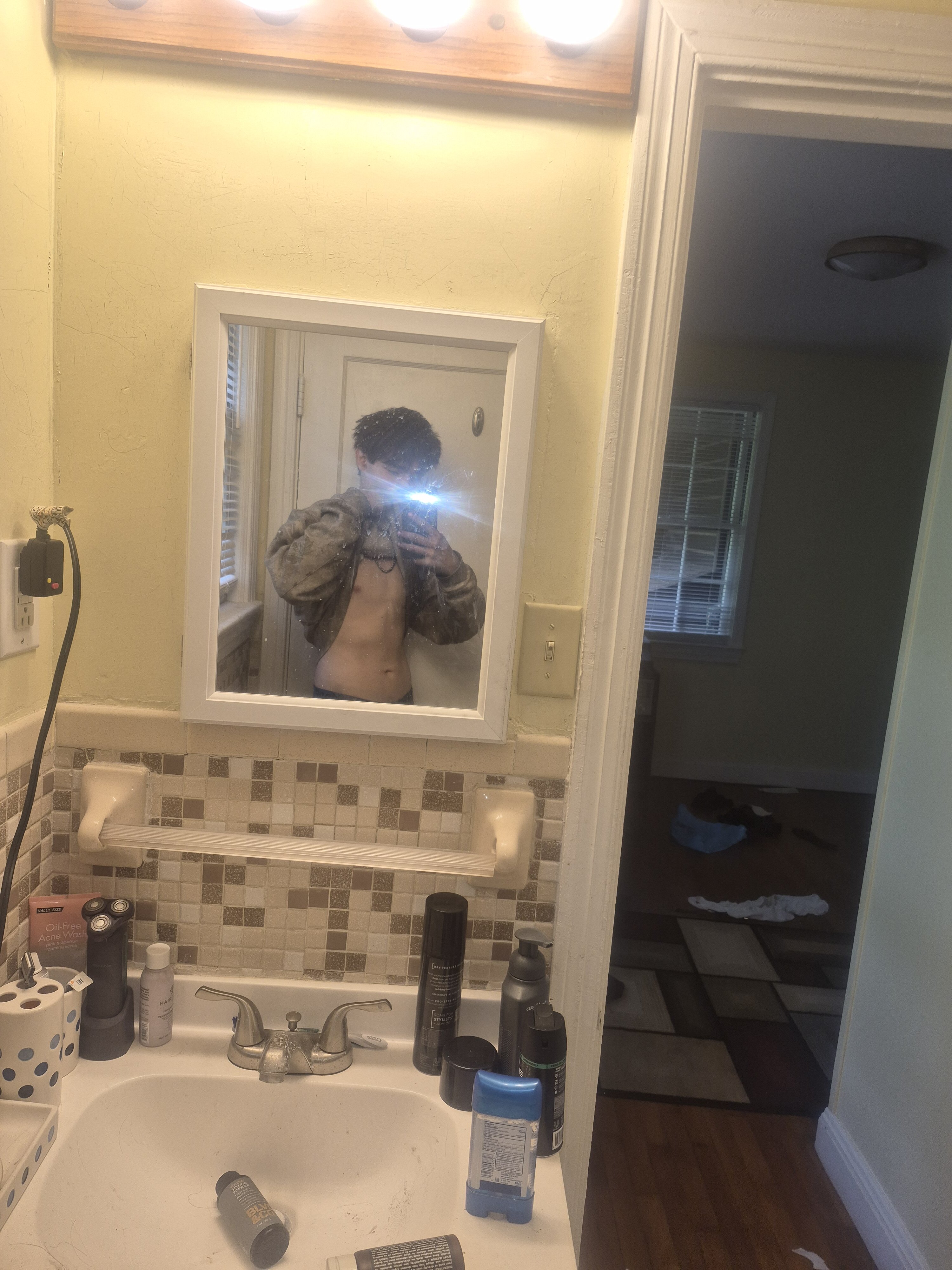 1000001994