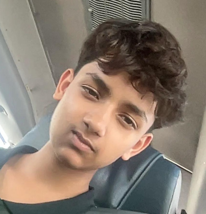 1000028887