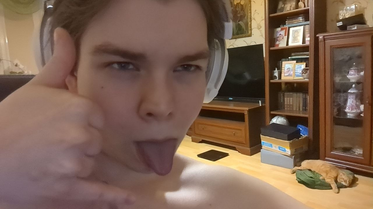 1781393619838