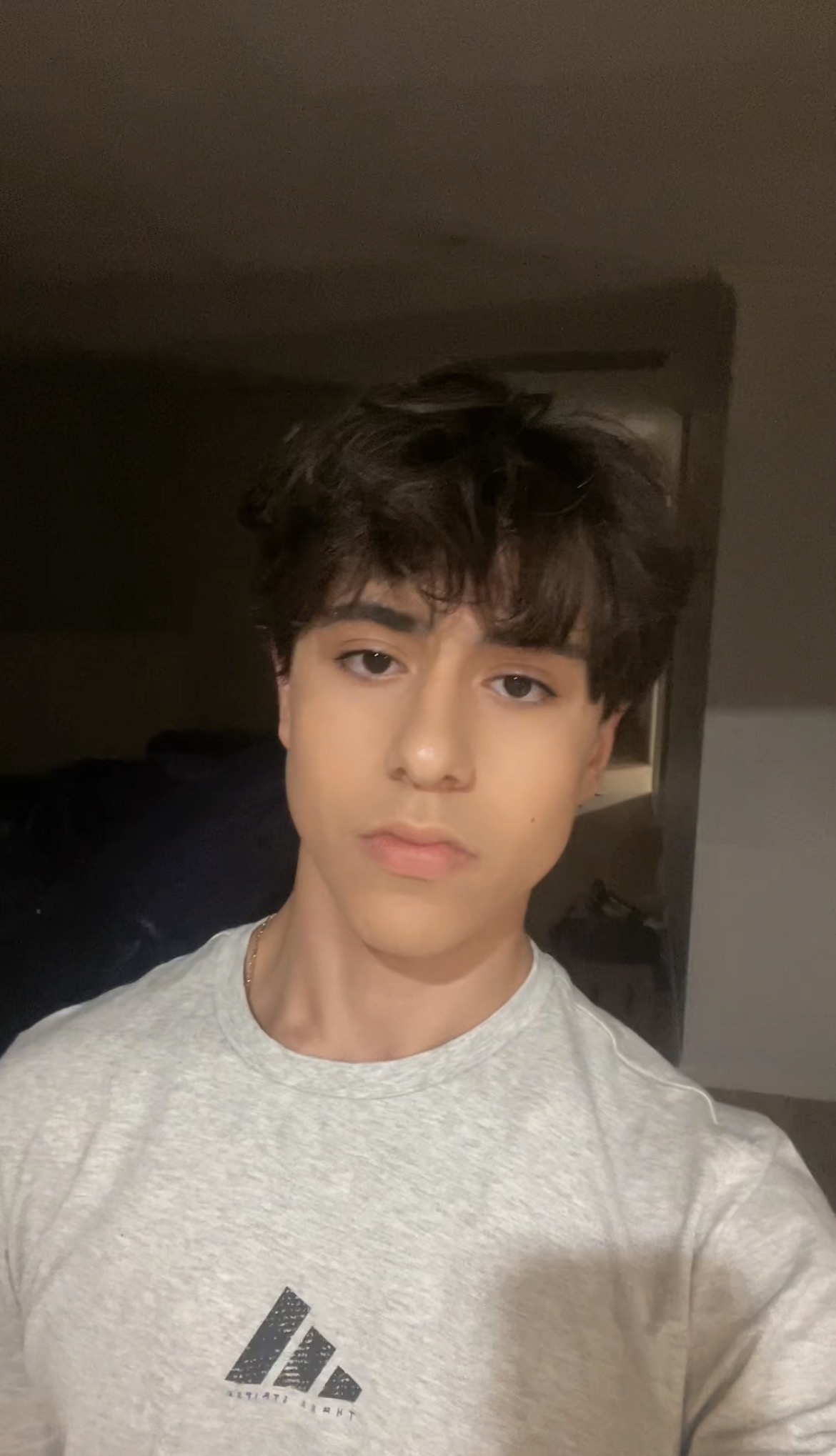 Me front