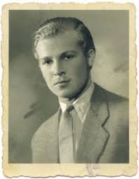 Alija izetbegovic mladost
