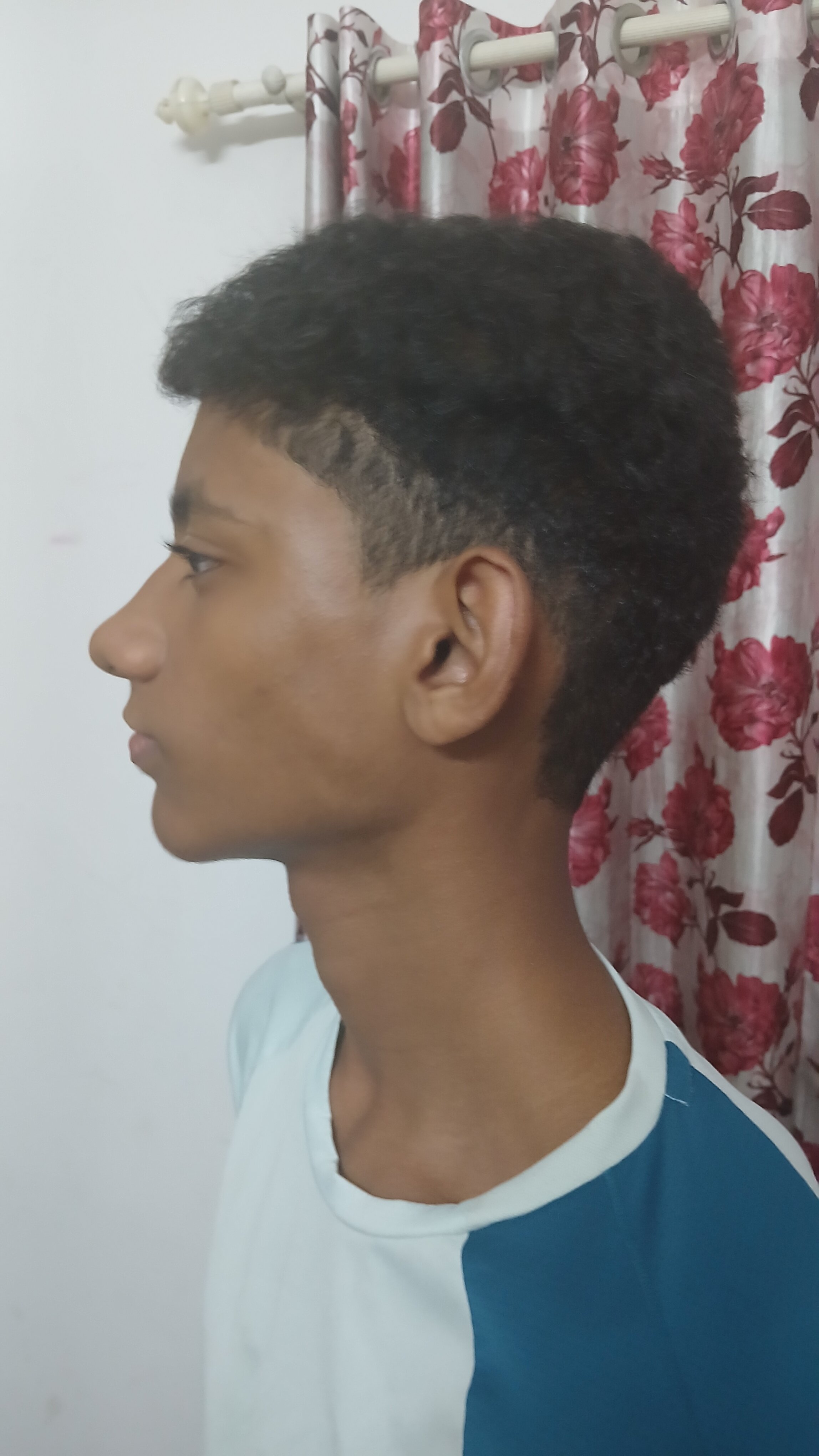 1000064735