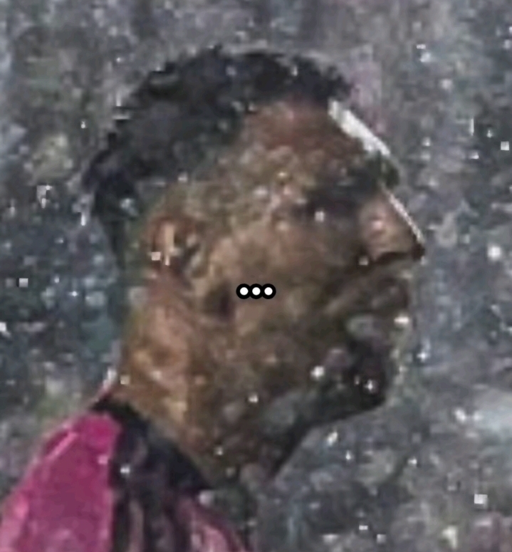 1000045389