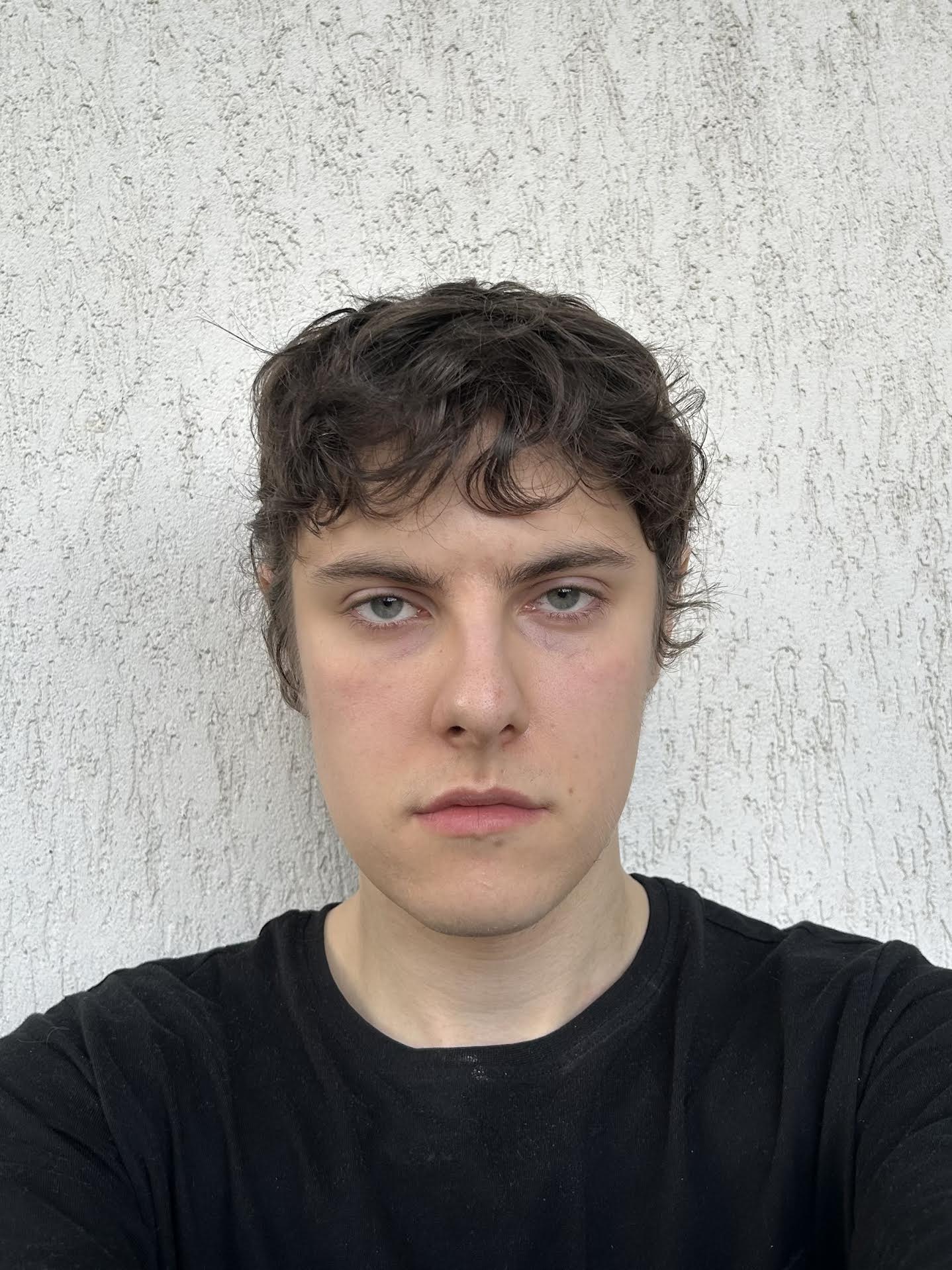 0000000000