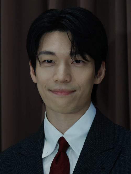 Wi_Ha-joon_in_October_2025.png