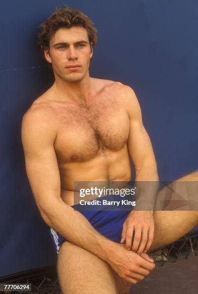 gettyimages-77706294-594x594.jpg