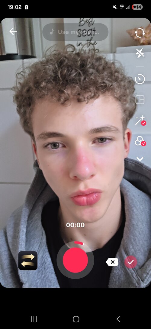 Screenshot_20260615_190215_TikTok.jpg