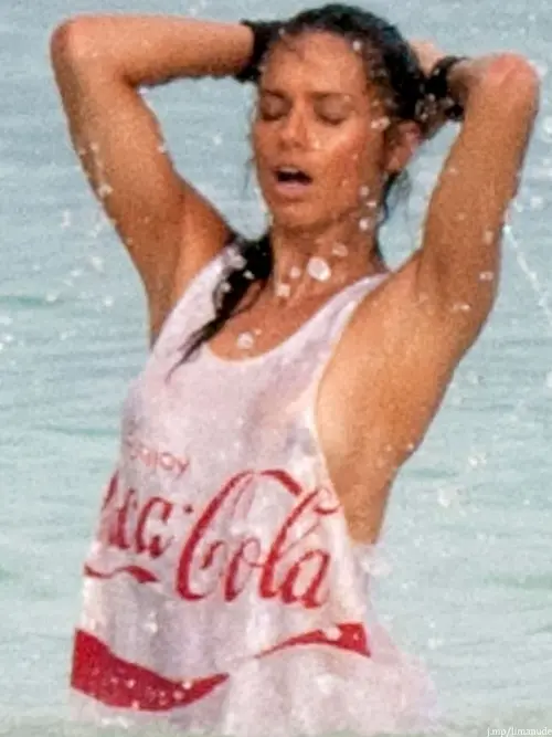 adriana-lima-5.webp