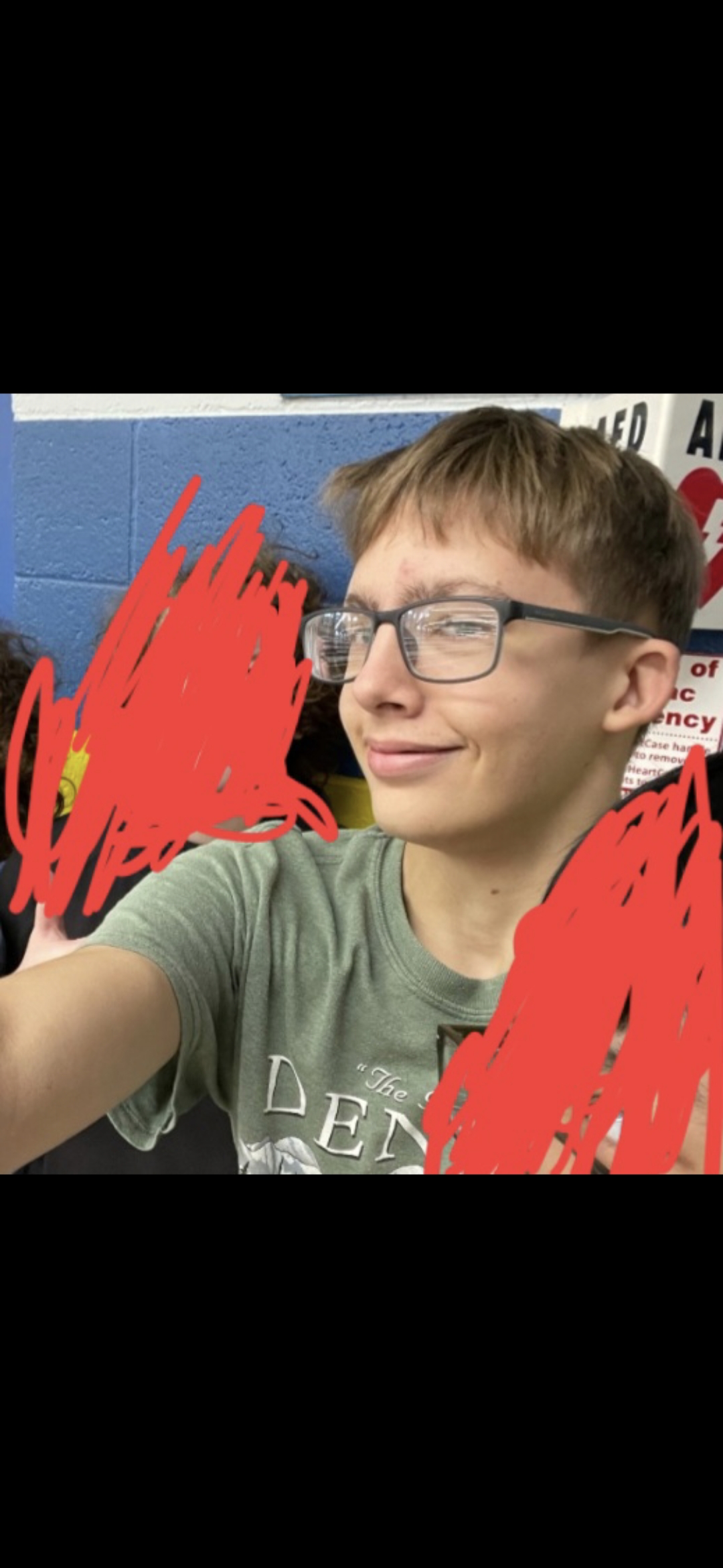 11811