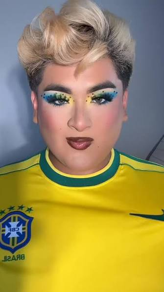 1783176835200