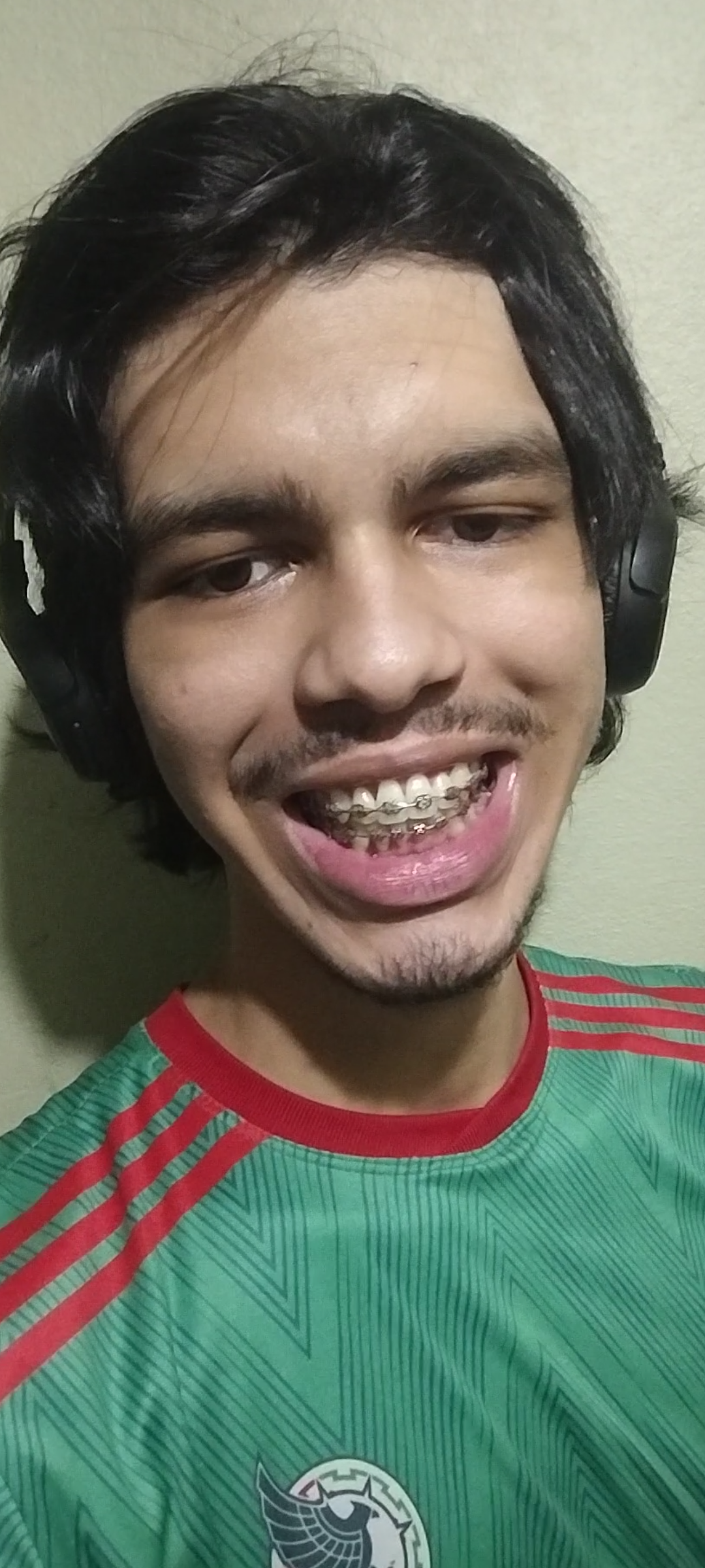 1000299812