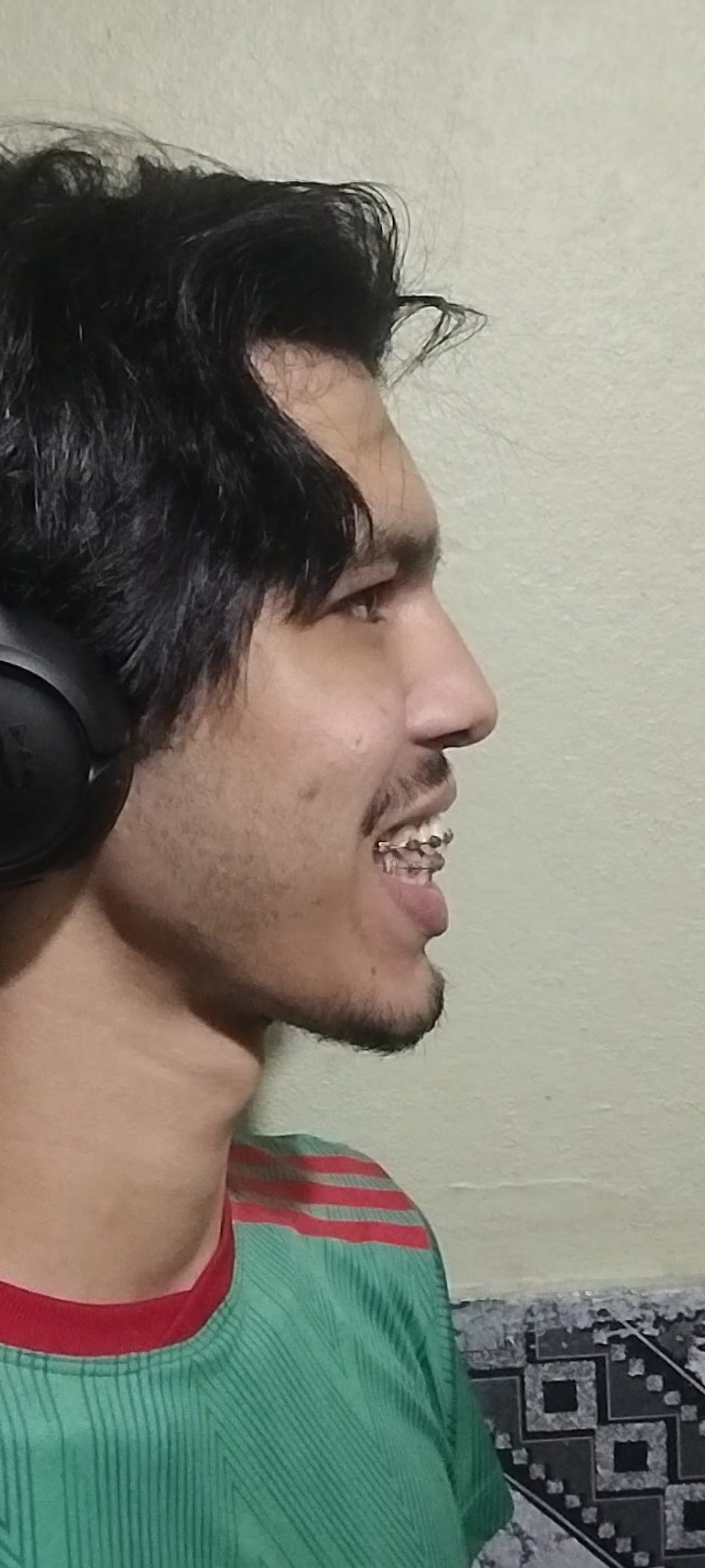 1000299813