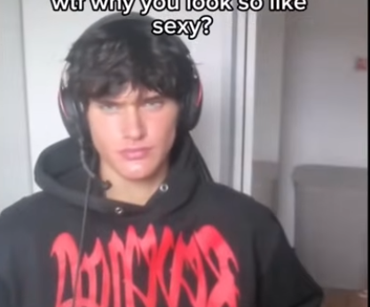 1783201360745