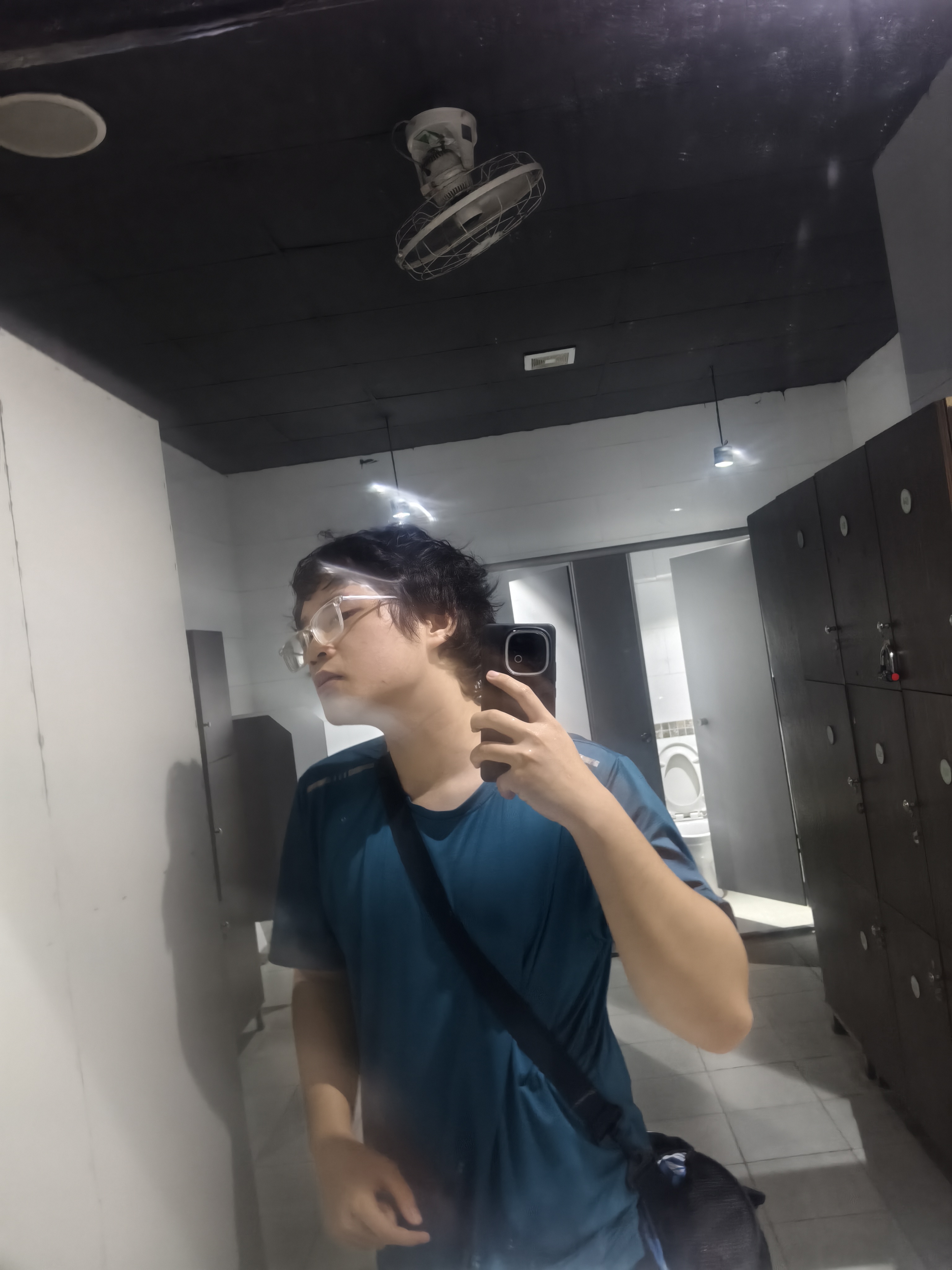 1000050404