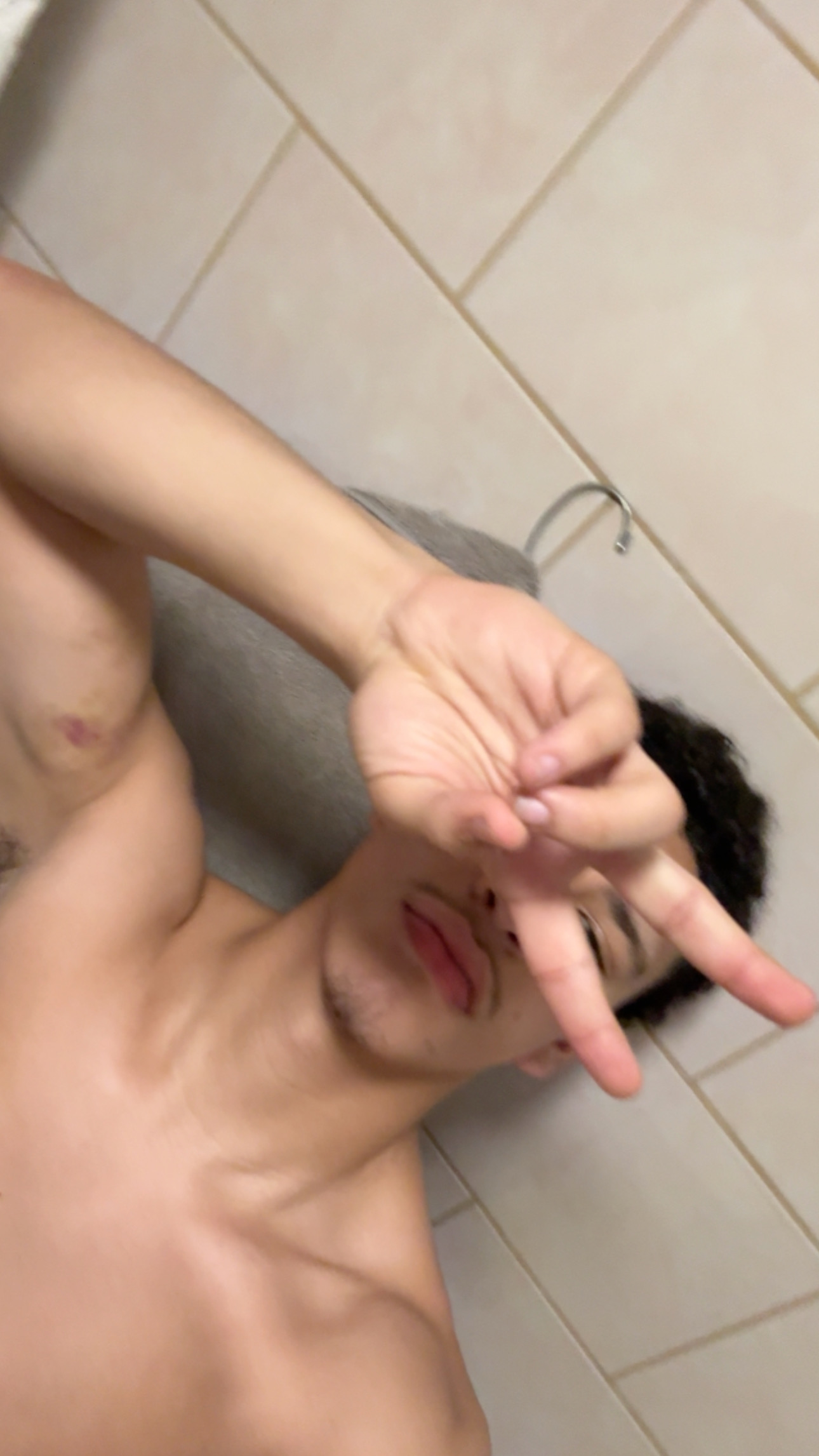 4B66BBF2 1E32 4D8F B5FE 7B63E75ABDB2