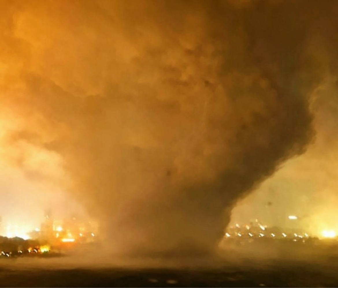 Tornado Huanggang China 2