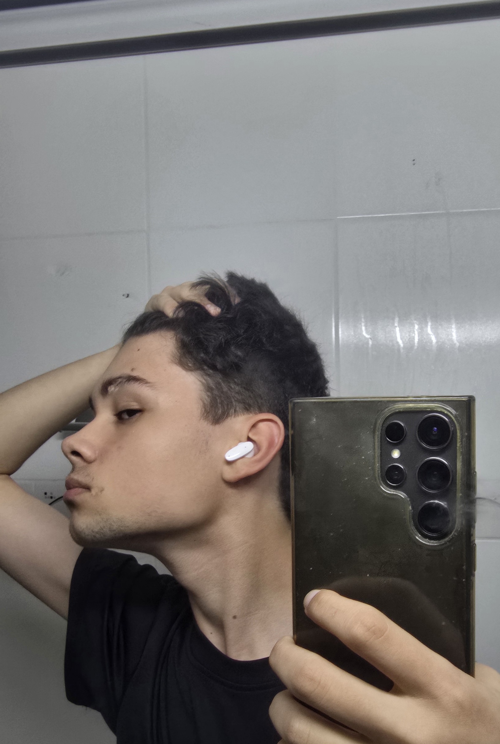1000298929
