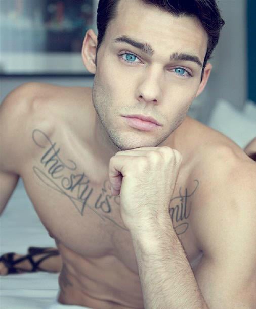 How would you rate the guy from carly rae jepsens call me v0 4703ja8cfmzc1