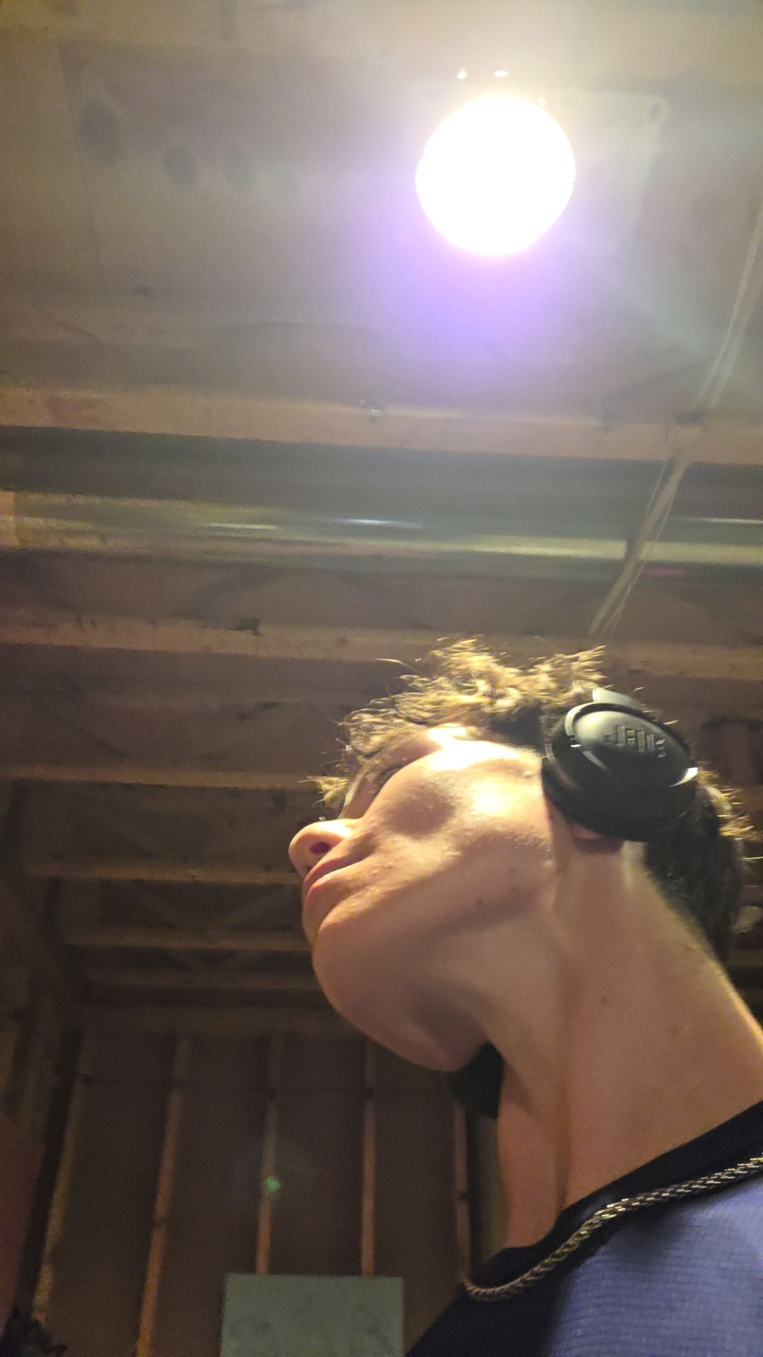 27078
