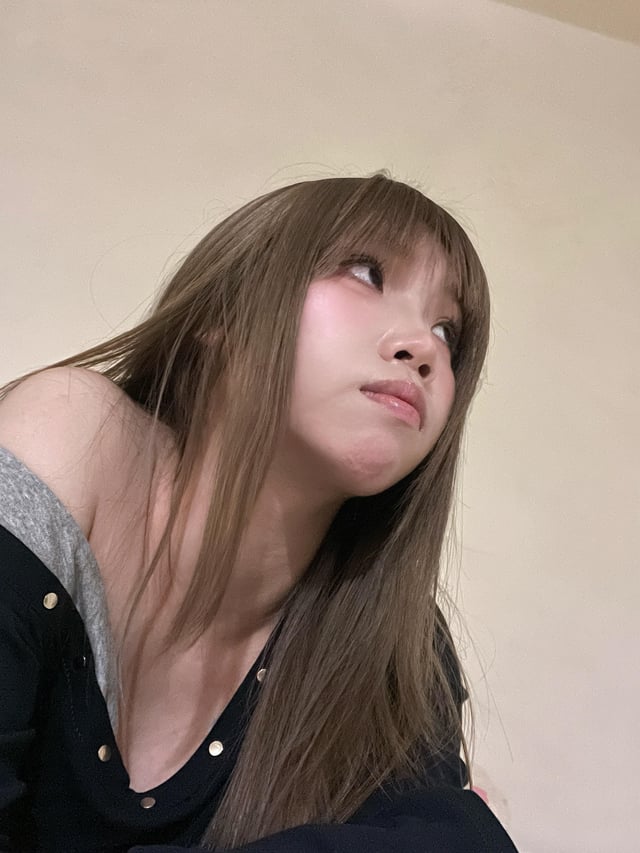 1000106677