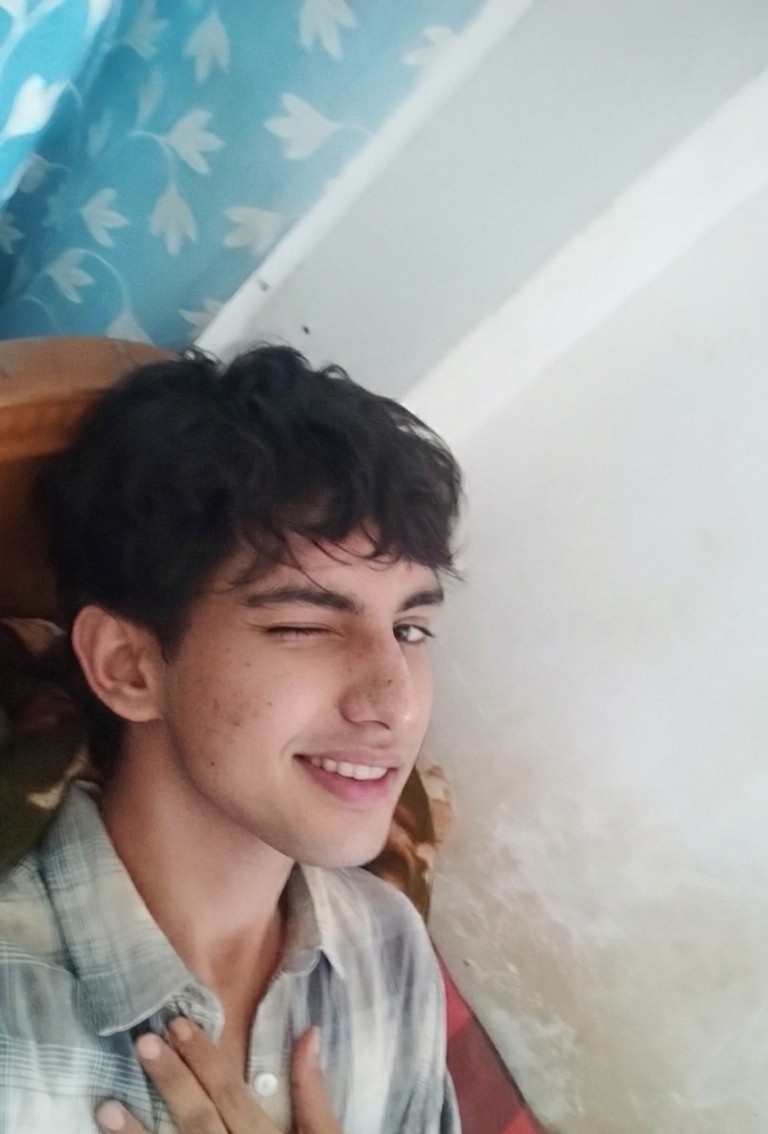 1000090621