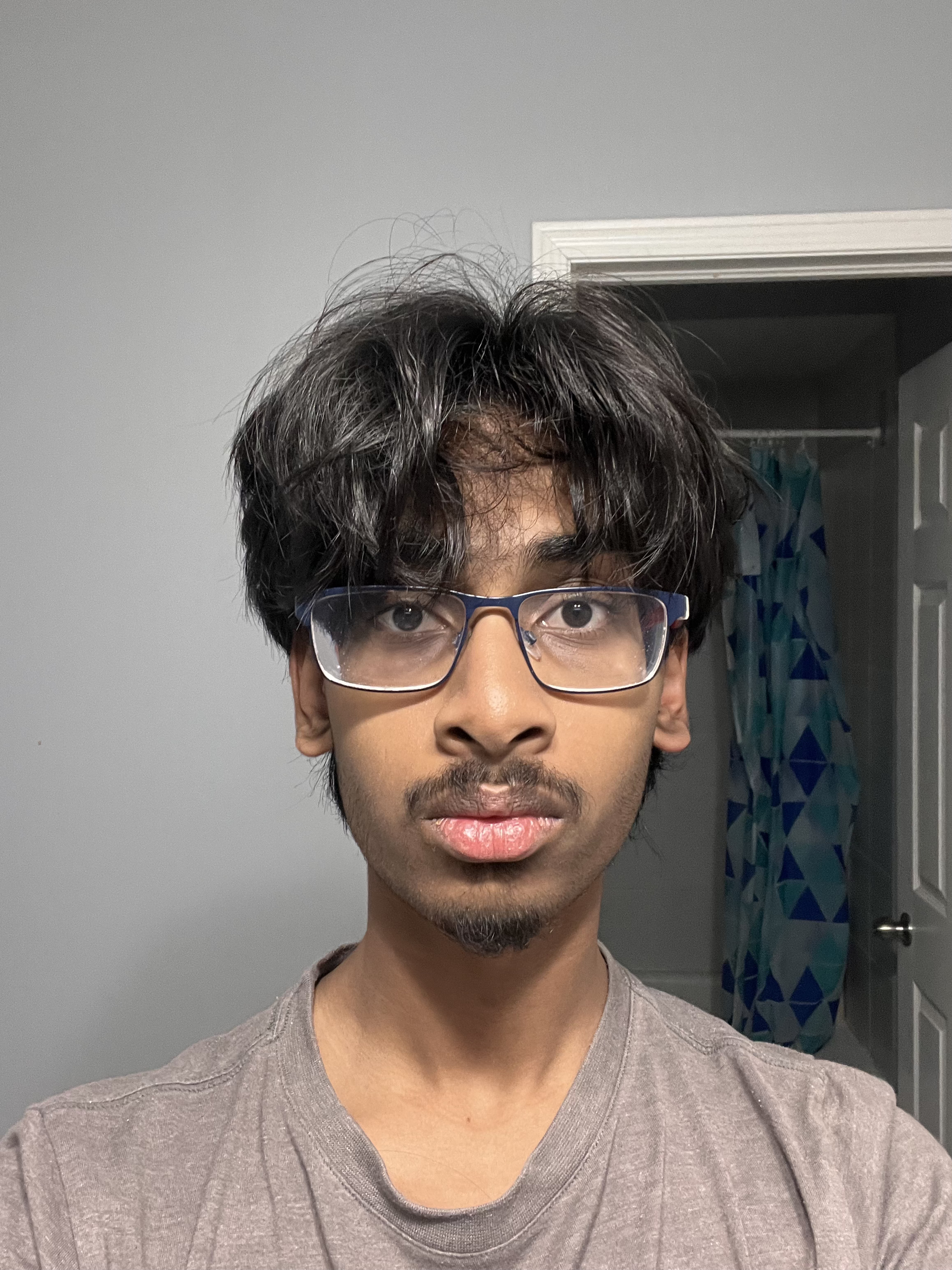 FrontGlassesOn