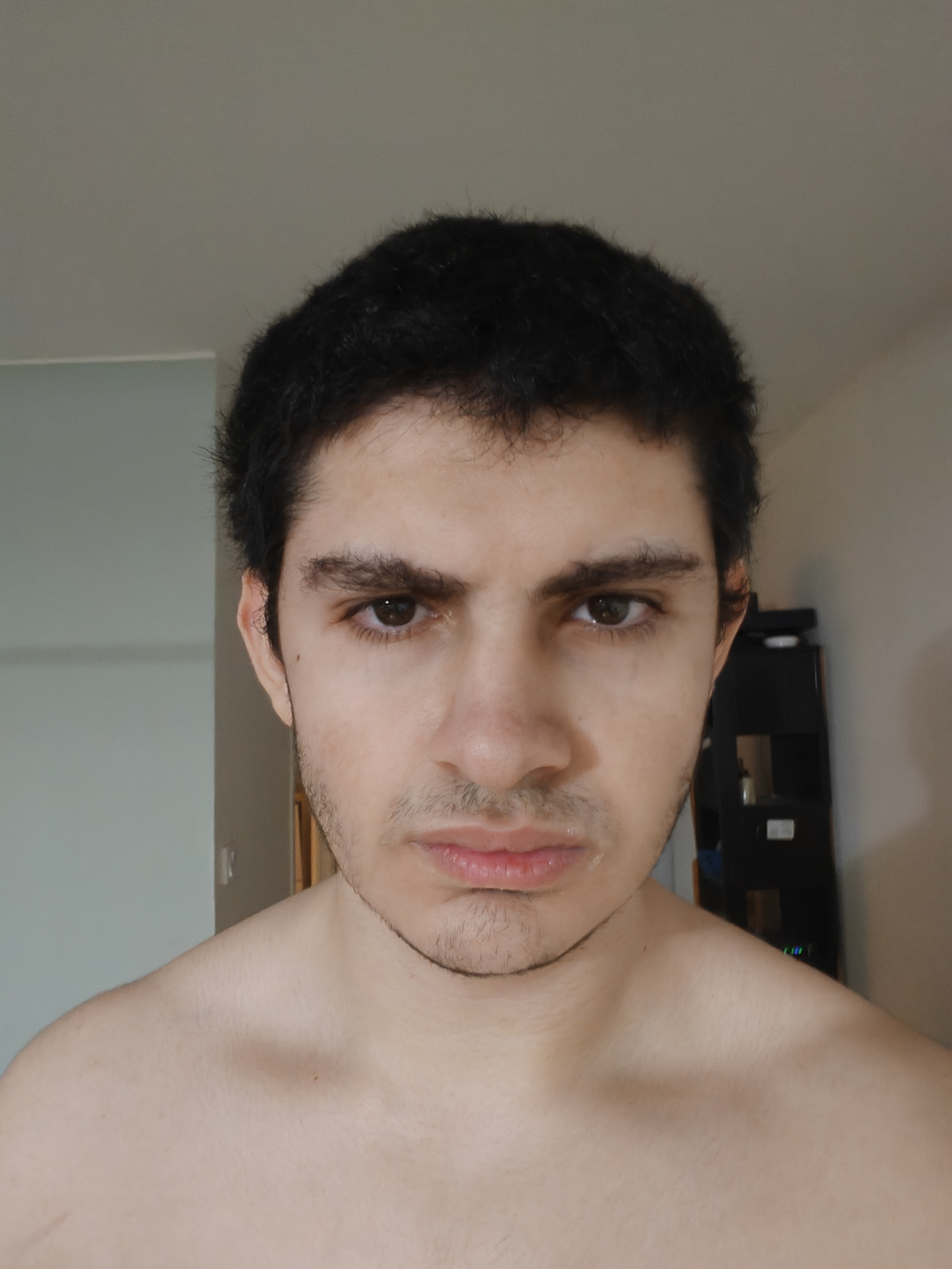 1000008583
