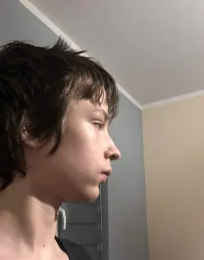 1785182833706