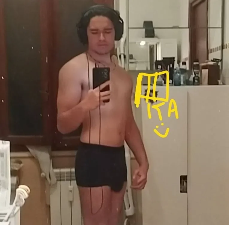 1785439753425