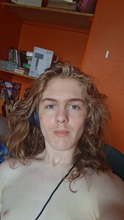 Snapchat-582451616.jpg