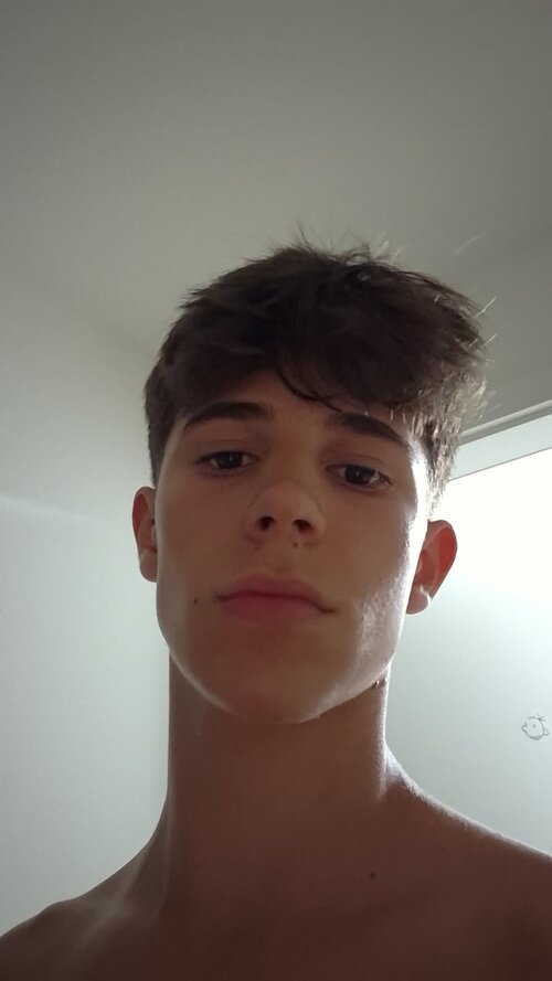 Snapchat-313184096.jpg
