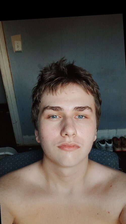 Snapchat-1825165788.jpg