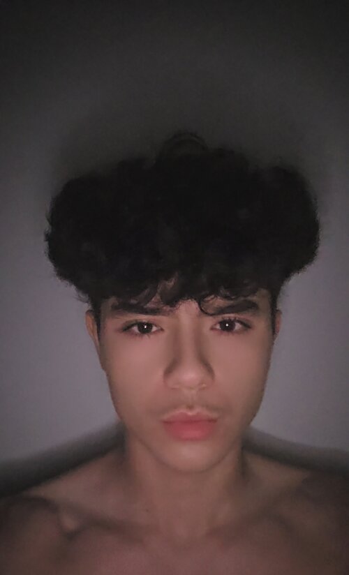 Snapchat-80101731.jpg