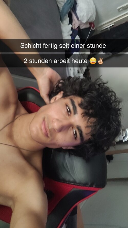 Snapchat-1957097872.jpg
