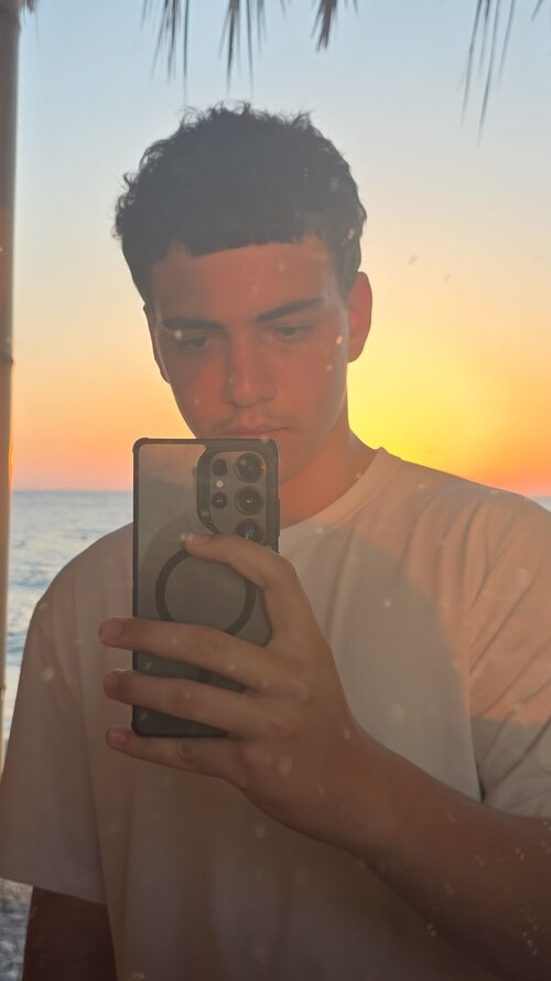 Snapchat-1009583624.jpg