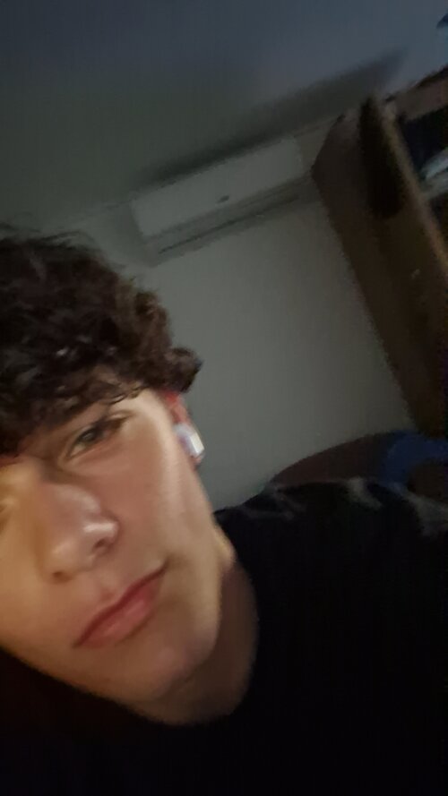 Snapchat-1907056692.jpg
