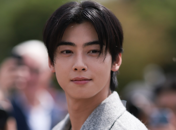 Cha Eun woo