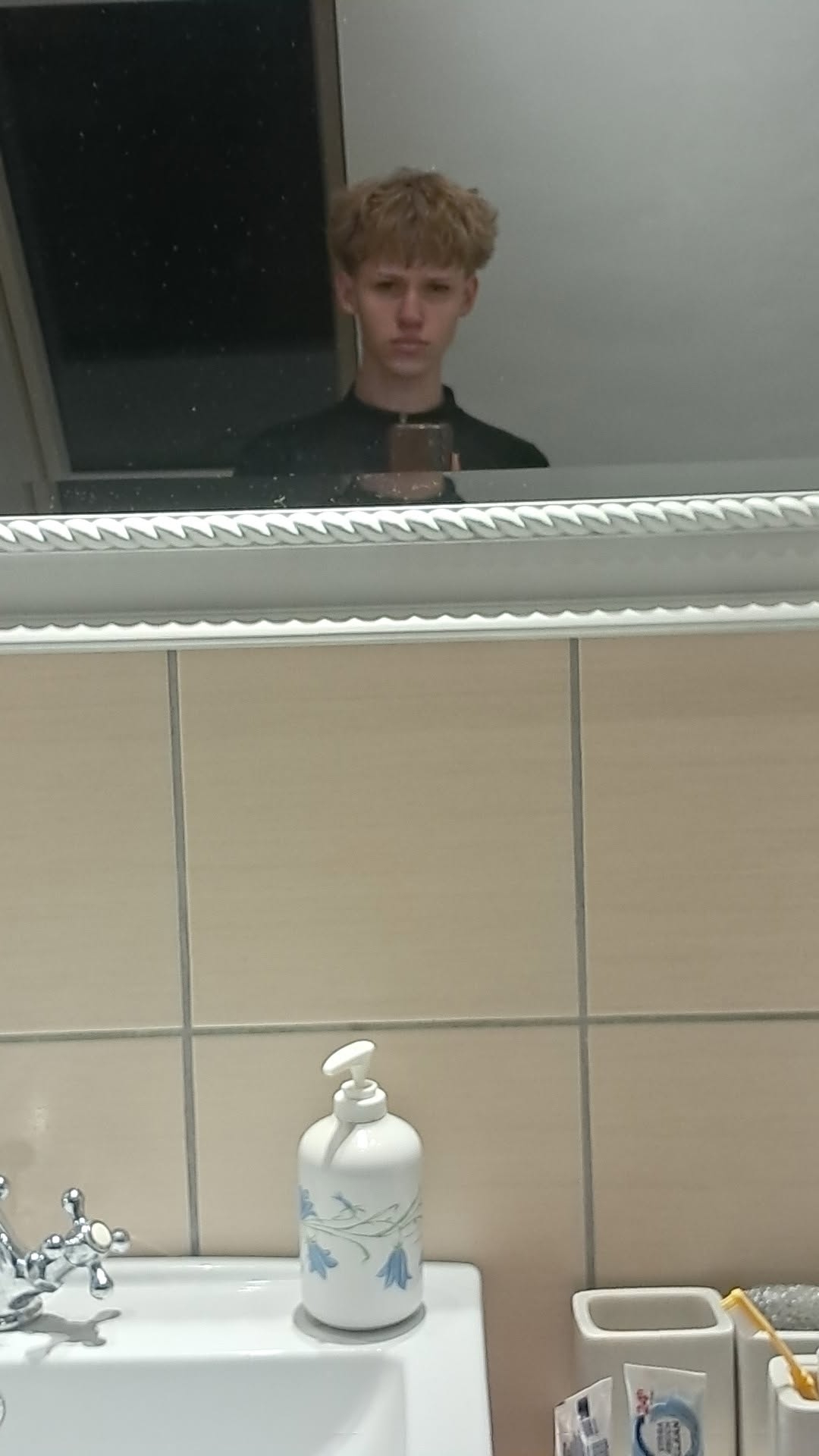 1000058706