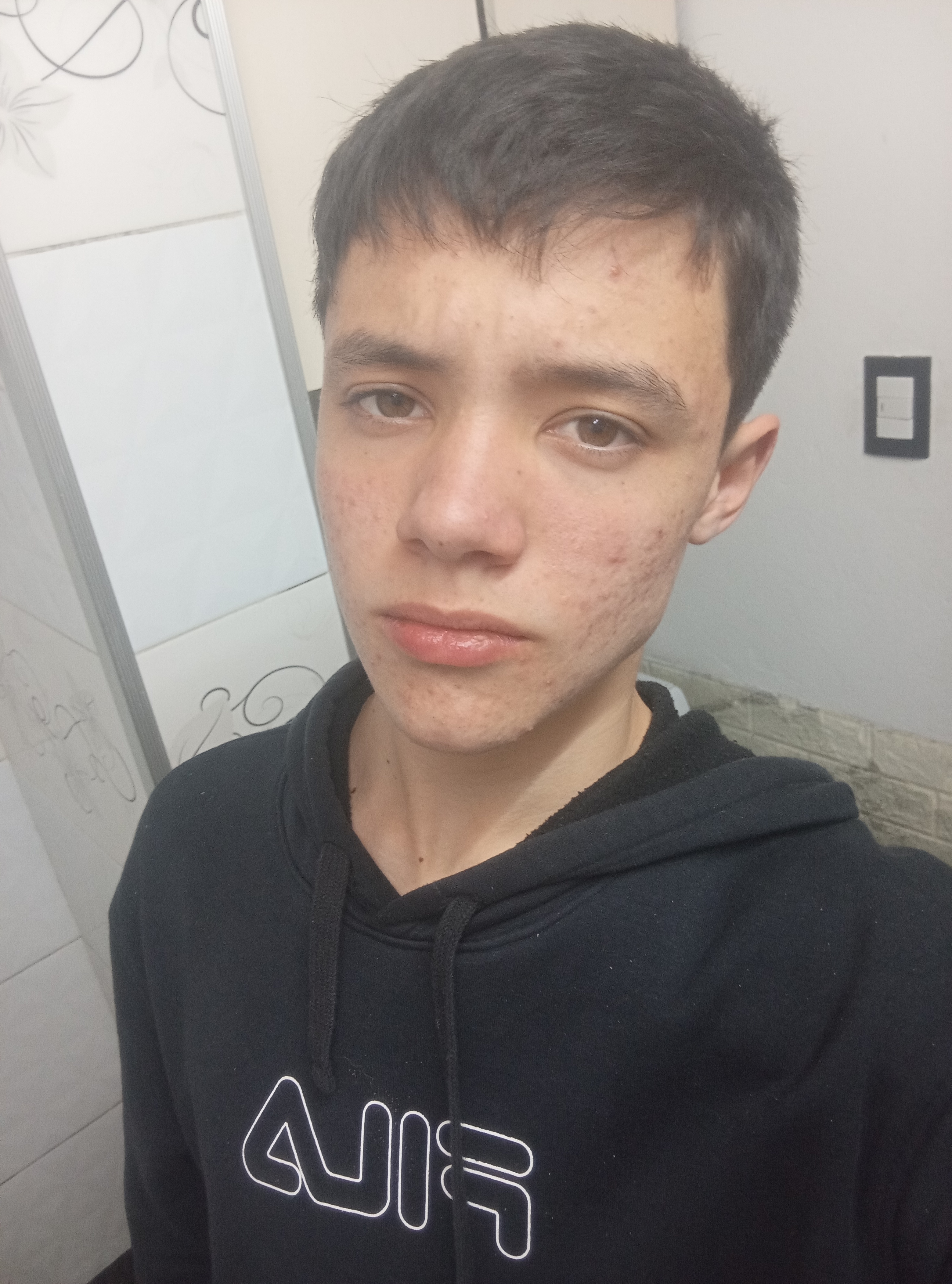 1000180370