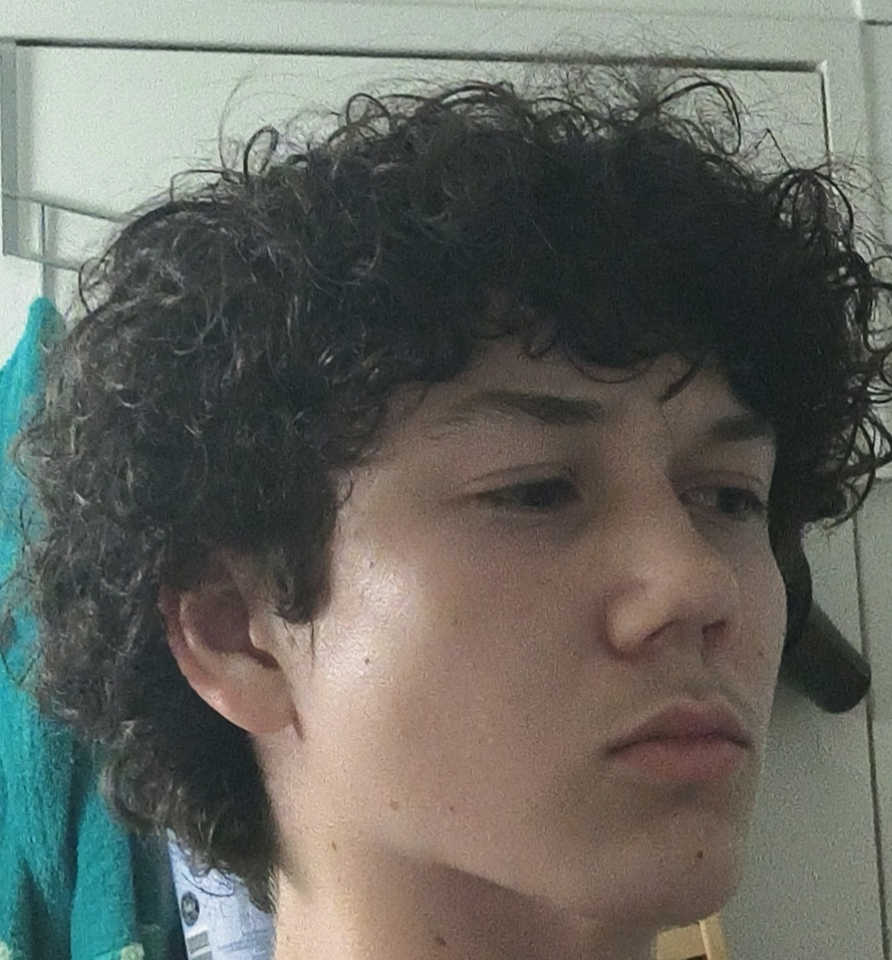 1000046106