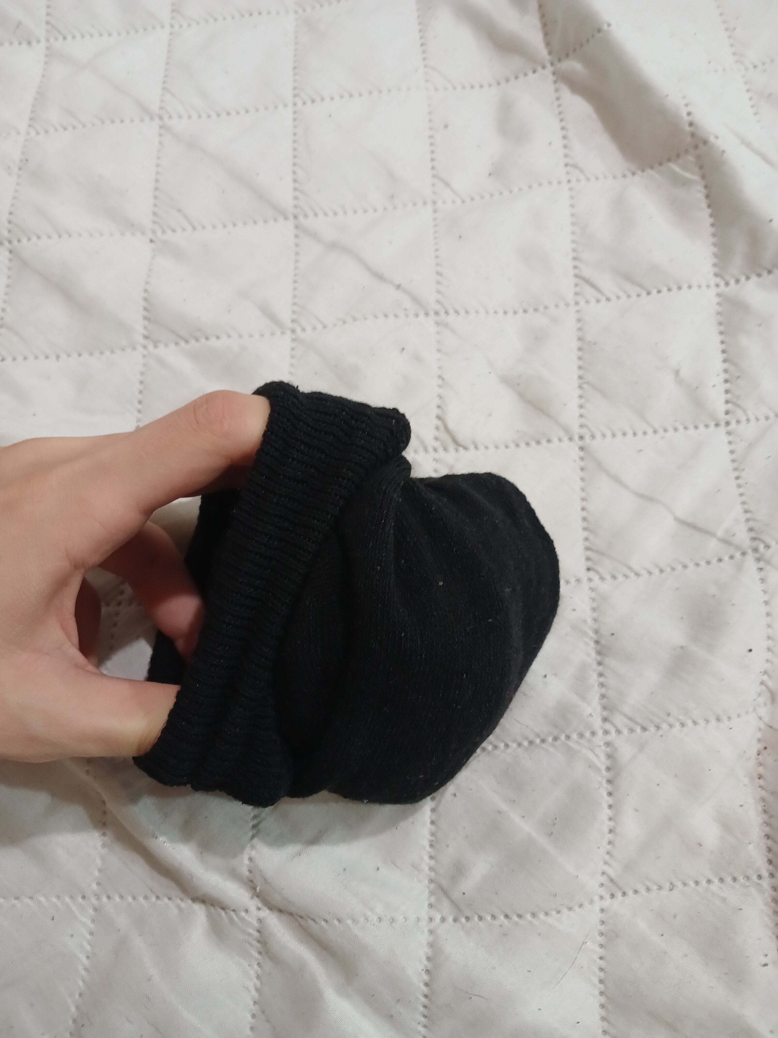 973