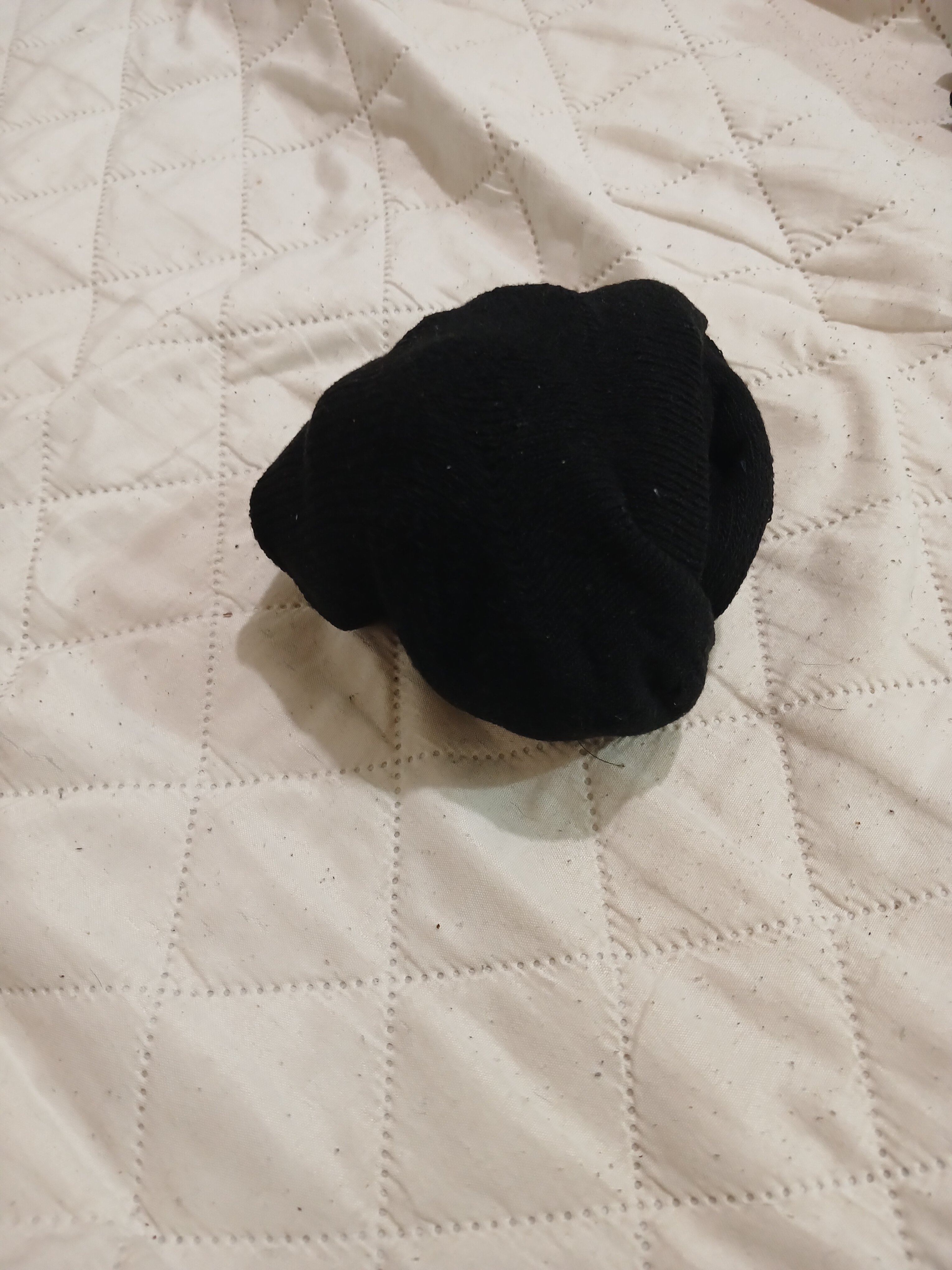 975
