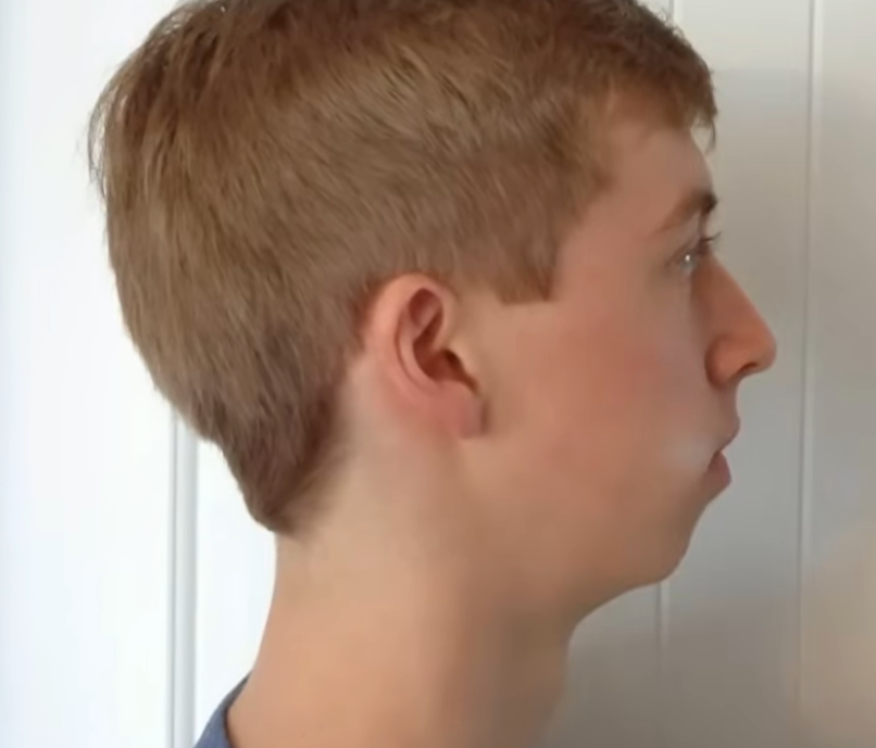 1785870572892