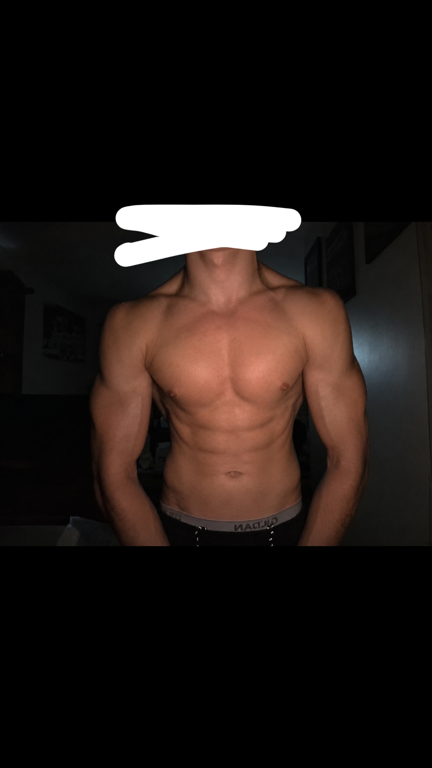 981
