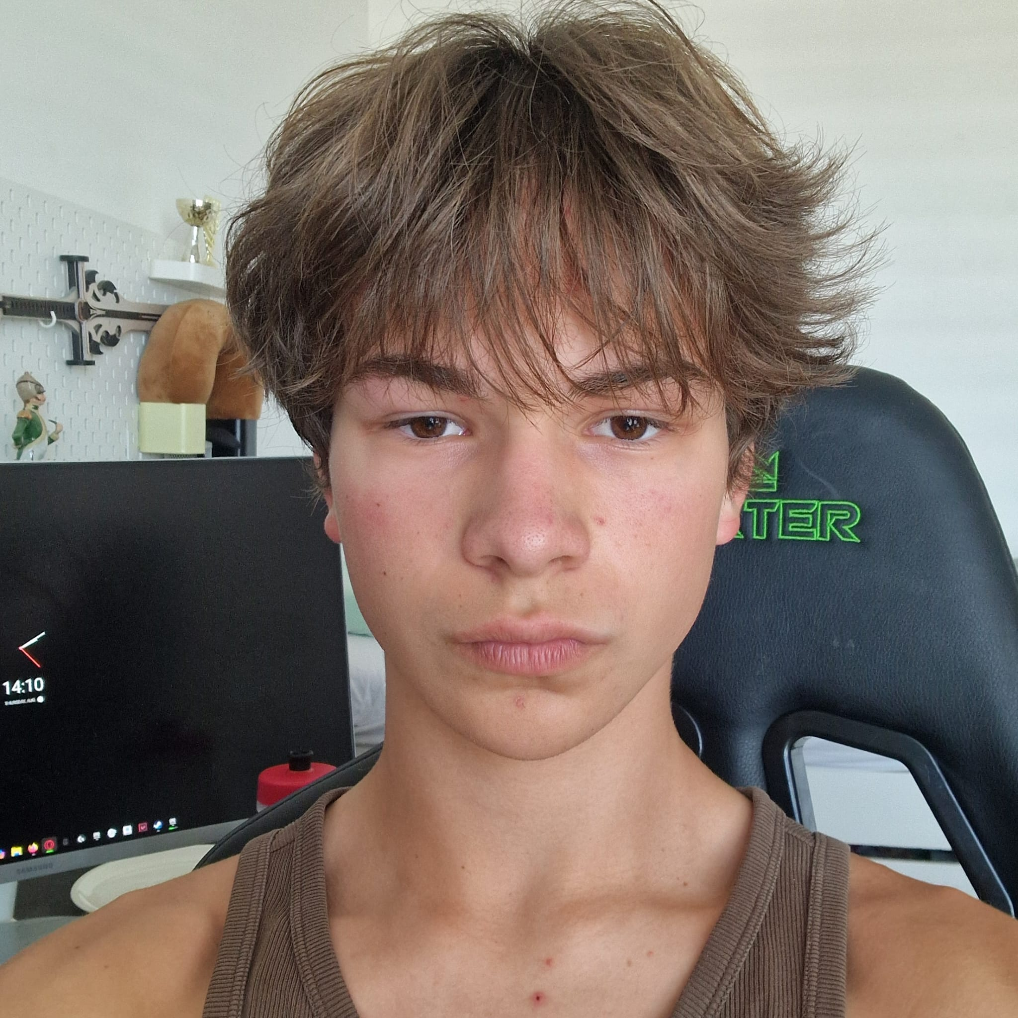 1786018278398