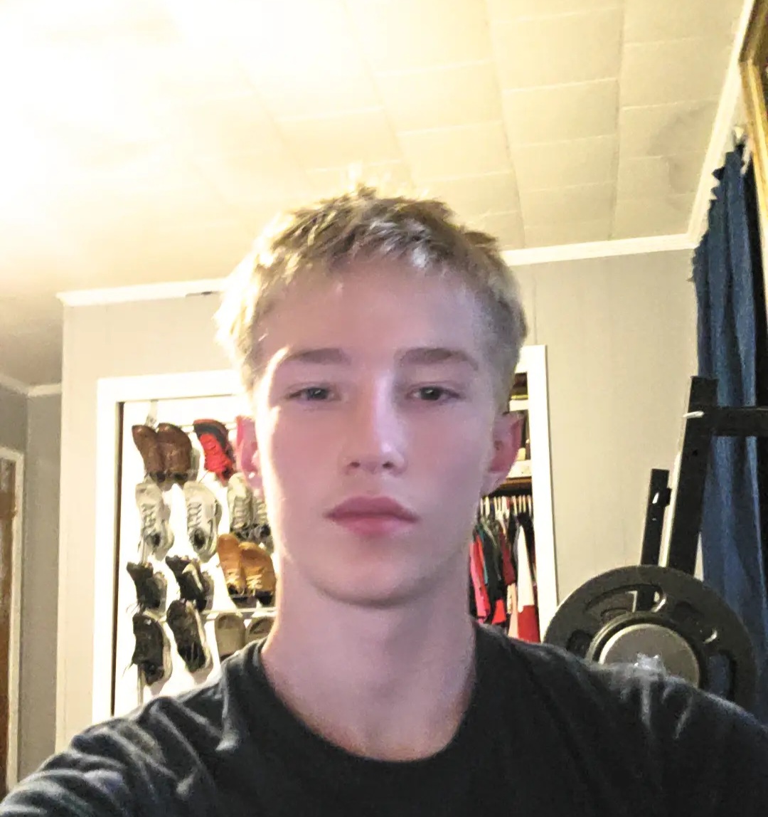 1000036910