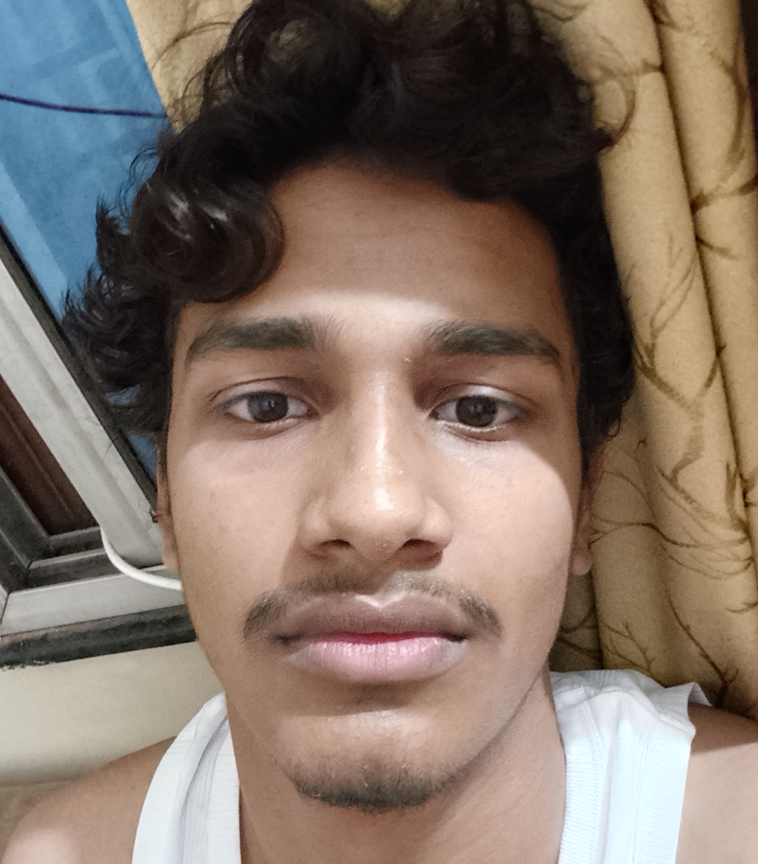 1000107745