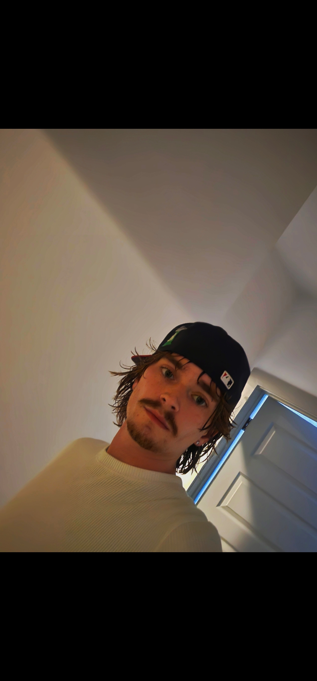 1000021201